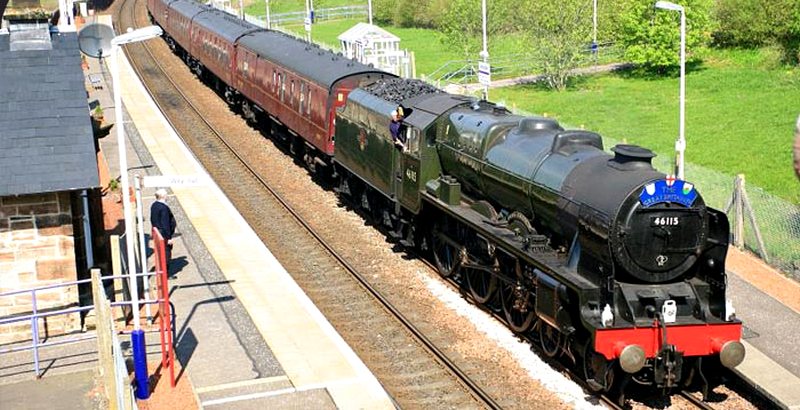 self catering rail holiday scotland