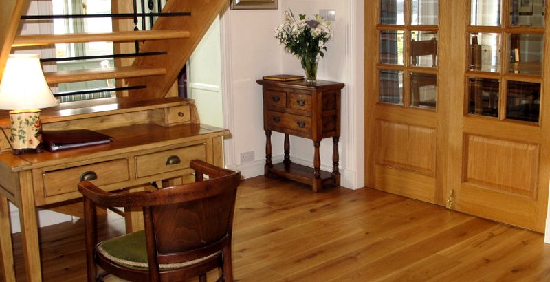 holiday cottage by sea