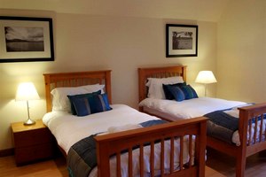 self catering Loch Lomond