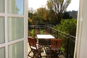 self catering with hot tub