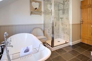 self catering by river