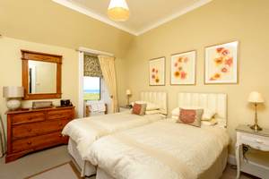 seaside cottage Scotland