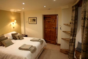 self catering near Selkirk