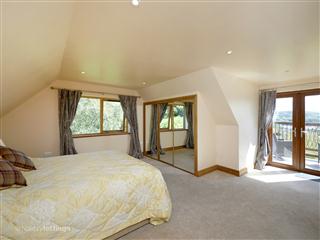 self catering with hot tub